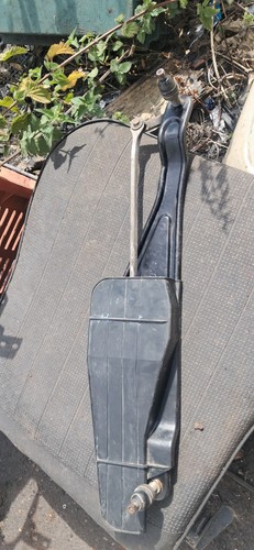 1303 wiper motor rack - wiper,