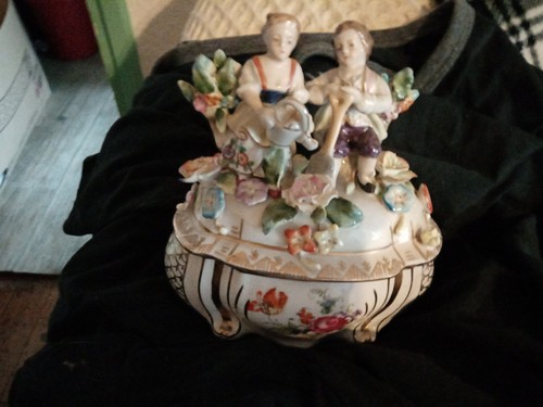 Bowl with lid porcelain - bowl,