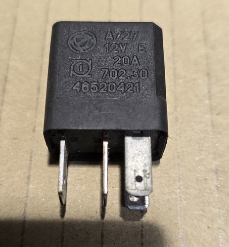 Alfa romeo relay 46520421 - alfa,