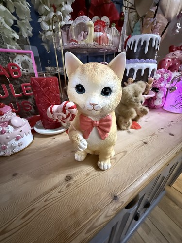 Valentines ginger cat love - cat,