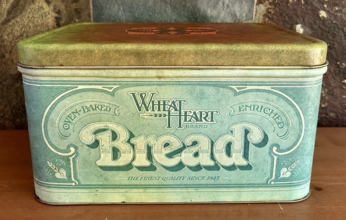 Wheat heart tin - bread, box