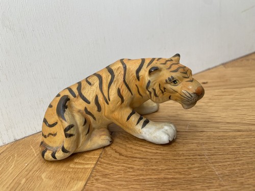 Small vintage decorative - small,
