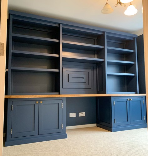 Bespoke office desk - bespoke, library