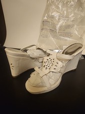 AVON White Laser Cut