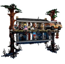 ✅*NEW* 75810 Stranger