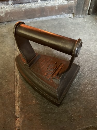 Antique salter flat - salter, sad