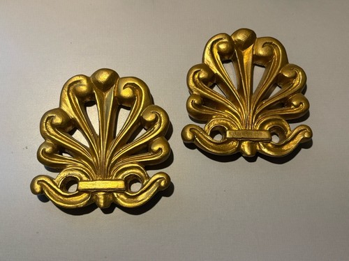 Vintage gold chalkware - vintage,