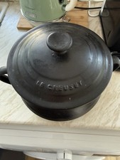 Le Creuset  Large Black Bean -