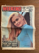 VINTAGE 1964 WEEKEND MAGAZINE JAMES BOND 007 ARTICLE - SANDRA BASTEDO COVER CARS