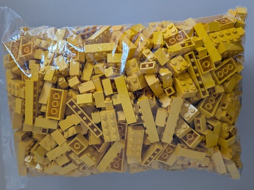Lego yellow bricks 5kg - yellow, 1.5kg