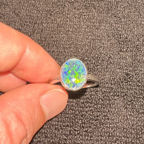 Stunning australian black opal - stunning,