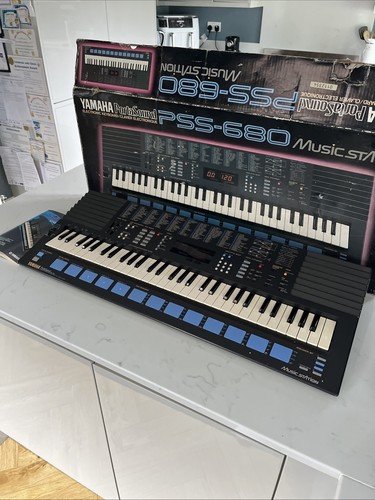 Yamaha portasound pss 680 - yamaha,