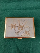 Vintage musical powder - vintage, compact