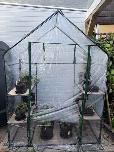 Brand new vonhaus - new,