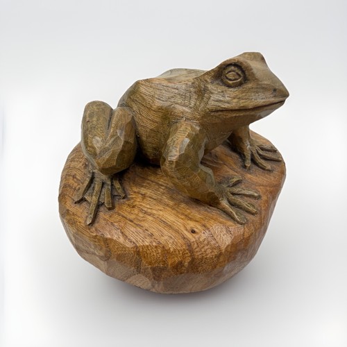 Vintage wooden carved frog - wooden,