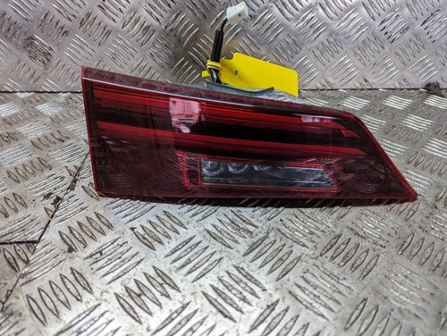 Lexus is300 driver rear - lexus,