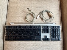 Apple Pro Dual USB M7803 Mac Computer Full Keyboard, with extension cable.