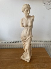 Vintage Venus de Milo Statue 