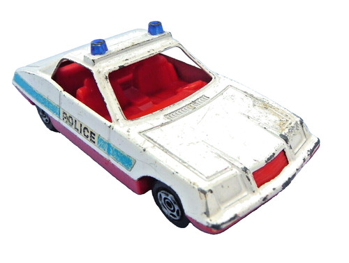 Corgi cubs police car - cubs,