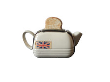 The Tea Toaster Retro CREAM