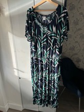 KIM & CO Navy Multi Short