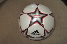 Adidas UEFA Champions League Finale final Ball football size 5 Replica 