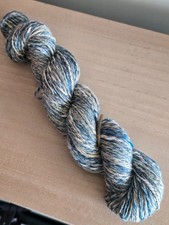 Hand Spun Yarn Blue Cream 124g