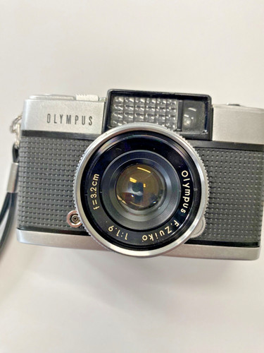 Exc olympus pen - pen, silver