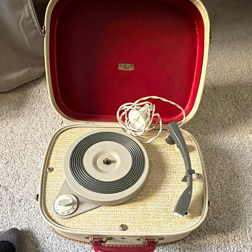 Fidelity radio vintage - fidelity,