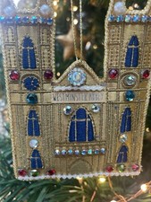 Gisela Graham Luxury fabric Christmas Decoration-Westminster Abbey London 10x8cm