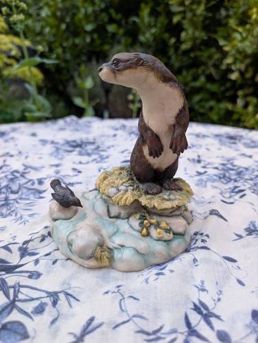 Teviotdale otter figurine - teviotdale, otter'