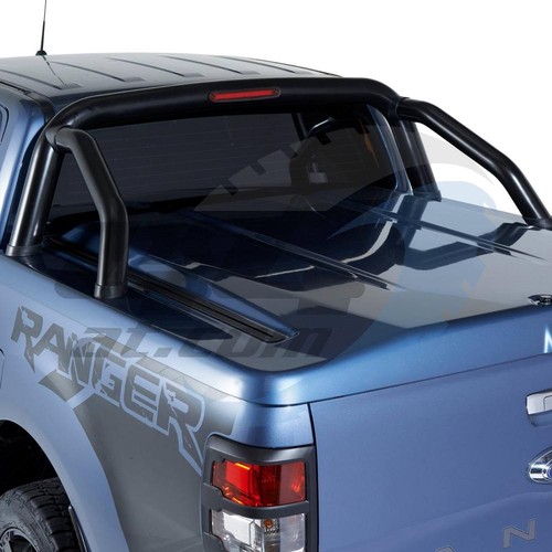 Nissan navara np300 black roll - nissan,