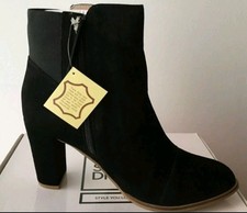 Women's Ankle Boots Size 7