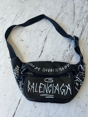 Balenciaga graffiti crossbody - graffiti,