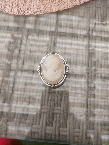 Estée lauder youth dew - estée, cameo