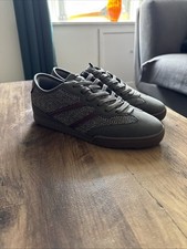 Men’s Tu Retro Trainers