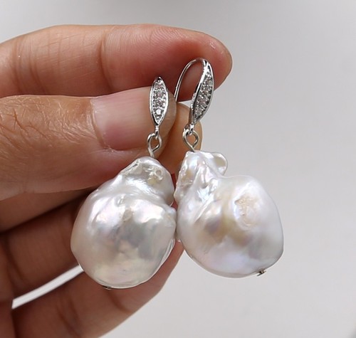 June pearl white baroque - june, 20