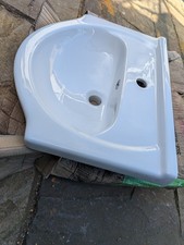 Ceramic Bathroom Wash Basin