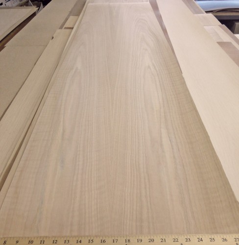 Red oak figured wood veneer - figured,