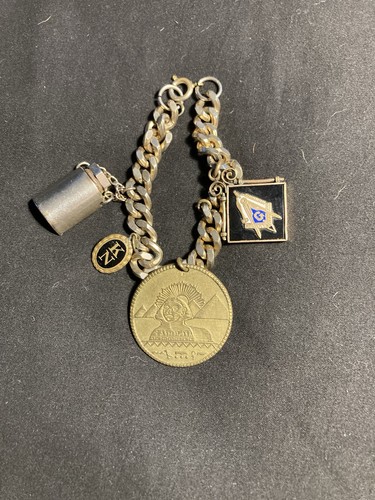 Early 1900s charm - early,