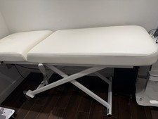 Rem electric beauty table - rem,