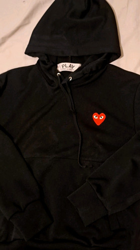 Comme des garçons play - comme,
