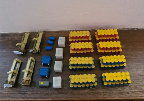 Joblot depot scenery parts - of,