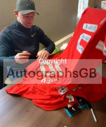 Wayne rooney signed 2008 shirt - rooney,