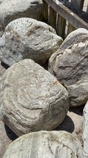 garden rockery stones approx 60 pieces ( Mixed sizes ) job lot.