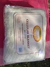 100% cotton cellular blanket, single
