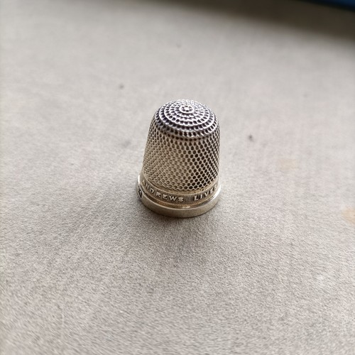 Silver thimble hallmarked - silver,