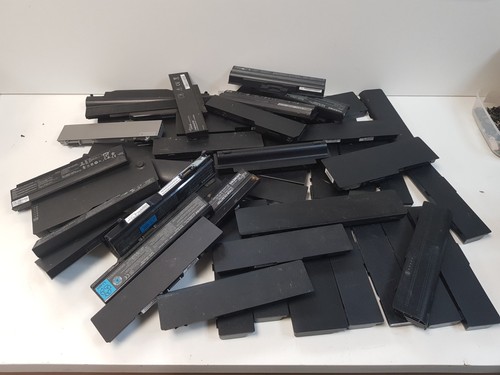 Joblot laptop batteries - of, 50