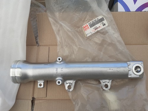 Yamaha fzs600 fork leg - leg, old