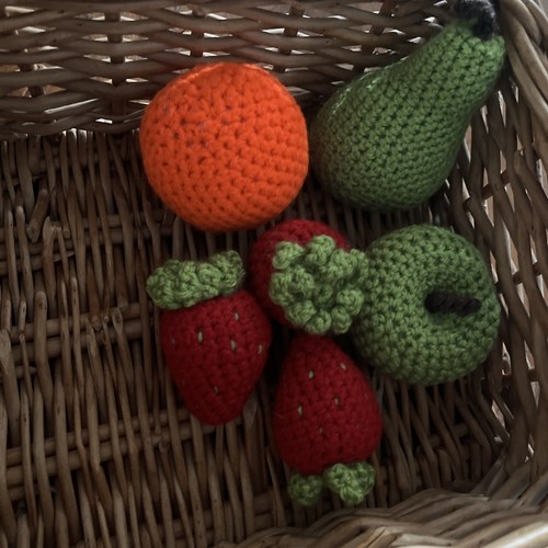Hand knitted fruit 6 items - hand,